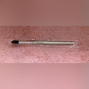 BNIB Lancôme blending shadow brush 17